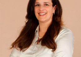 Ataíde Magalhães compositora