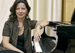 Gabriela Canavilhas, piano