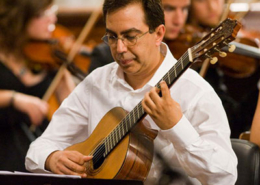 José Mesquita Lopes, guitarrista, compositor e maestro