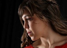 Lúcia Ribeiro foto Estúdio 44