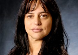 Manuela Teves contralto