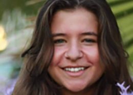 jovem pianista Inês Leite