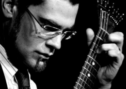 Marco Miranda, guitarra portuguesa, músico de Lisboa