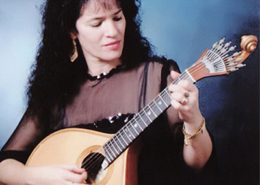 Luísa de Melo, guitarra portuguesa