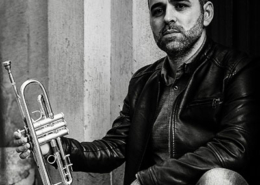 Cláudio Batista, trompetista, maestro e professor