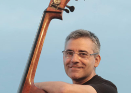 José Fidalgo, contrabaixo