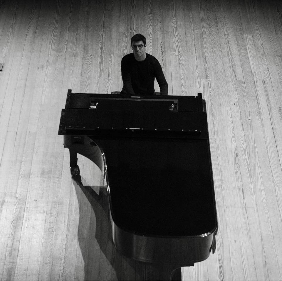 Pedro Ferro, piano, créditos Rita Criner Vargas