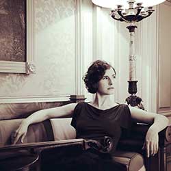 Isabel Vaz